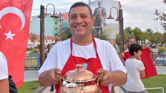 Silivri’de 60 yıldır “yoğurt festivali” düzenleniyor