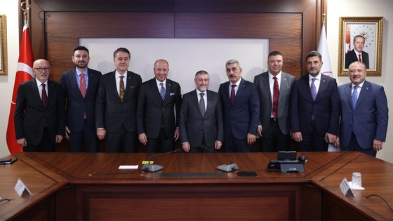Bakan Nebati, ASO Başkanı Ardıç ile görüştü
