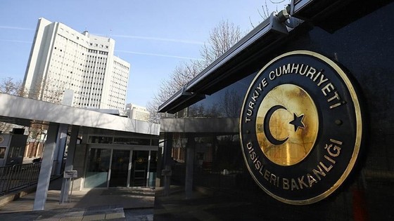 Dışişlerinden görev süresi uzatılan Stoltenberg'e tebrik