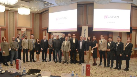 Erfab bayi toplantısının odak noktası “müşterileri” oldu