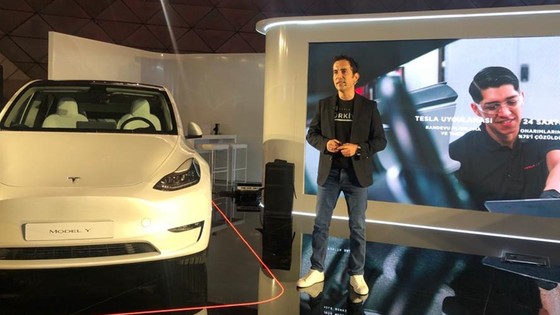 Tesla satışları başlıyor