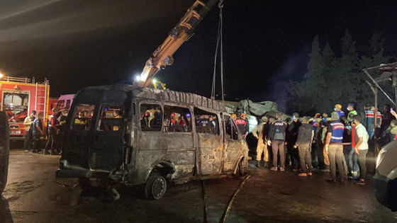 Antakya'da trafik kazası: 12 kişi hayatını kaybetti
