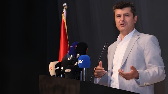 Vali, PKK yüzünden köyüne dahi gidemediğini duyurdu