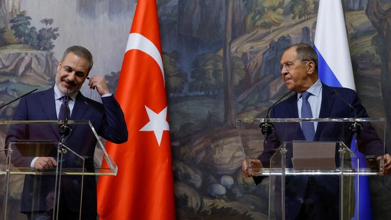 Bakan Fidan, Lavrov ile görüştü