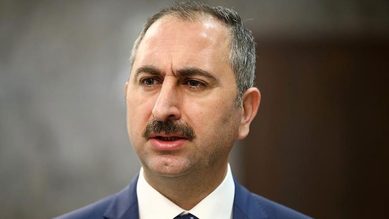 AK Partili Gül: Yüksek yargıda çatışma görüntüsü endişe verici