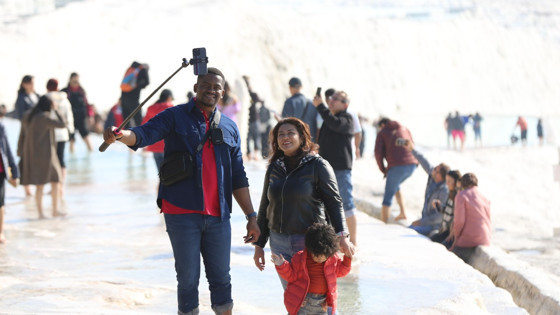 Pamukkaleli turizmcilerin hedefi 3 milyon ziyaretçi