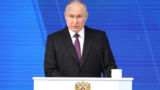 Putin açıkladı: Finlandiya sınırına askeri yığınak