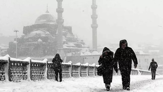 İstanbul'a kar yağışı geliyor