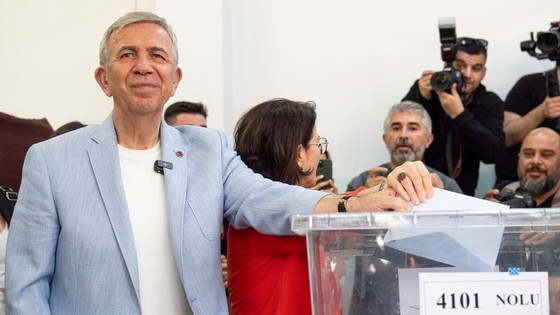 'Seçim sonuçları hakkında en ufak bir tereddütümüz yoktur'