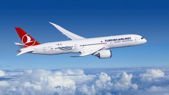 Türk Hava Yolları'ndan yeni hizmet: Ücretsiz mesajlaşma imkanı sunacak