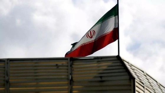 İran'da sahte alkol üreten 4 kişi hakkında idam kararı