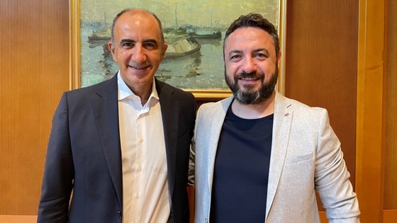Bakiyem İngiltere'ye açılıyor 
