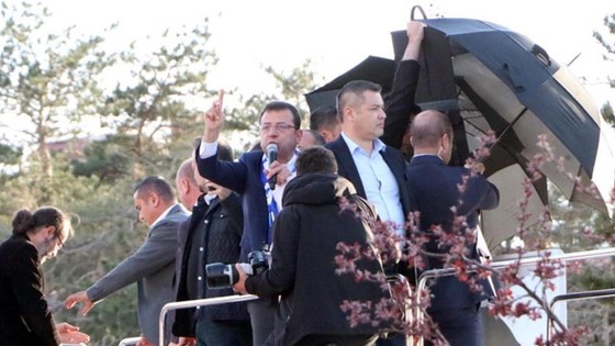 Ekrem İmamoğlu’na taşlı saldırı davasında karar