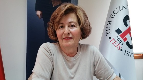 Bazı ilaç firmaları kamu indirimini eczaneye yansıtmıyor