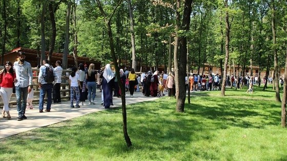 Milli ile tabiat parklarını 8 ayda 39 milyon kişi ziyaret etti