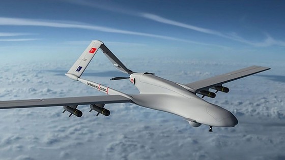 BAE'li EDGE ile Baykar imzayı attı! İHA'lara güdümlü mühimmat entegrasyonu sağlayacak