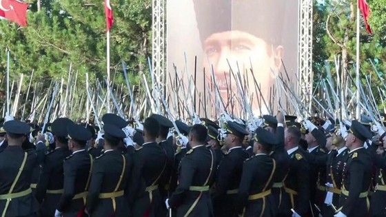 Teğmenlerin kılıçlı yemininde karar günü belli oldu!