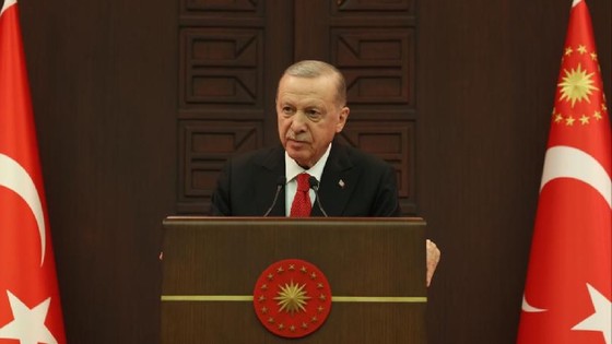 Erdoğan: Umman'la ticari ilişkilerimizi 5 milyar dolara çıkarmayı hedefliyoruz