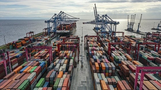 AKİB'in kasım ihracatı 1,5 milyar doları aştı