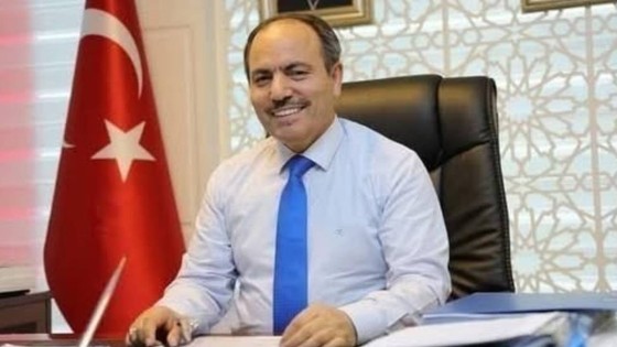Pamukkale Üniversitesi'nde Ahmet Kutluhan devri sona erdi, yerine Prof. Dr. Mahmud Güngör atandı