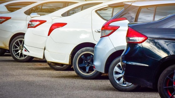 Otomobil piyasasında talep artarken, reel fiyatlardaki düşüş devam ediyor