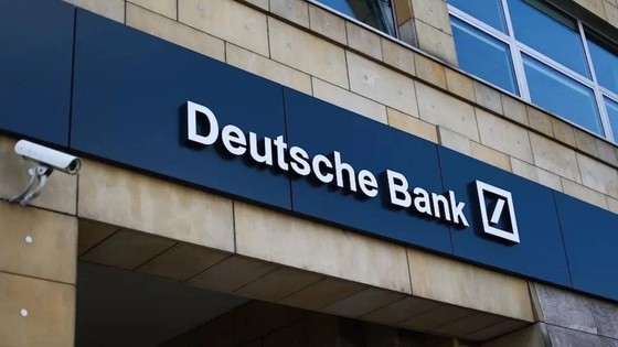 Deutsche Bank'ın gelir ve karı beklentileri aştı