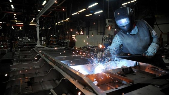 Euro Bölgesi'nde PMI 50,2'ye geriledi