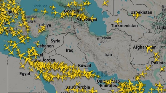 İsrail'in İran'a saldırısı sonrası dört ülke hava sahasını kapattı