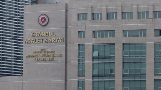 İBB'ye yönelik soruşturmada gözaltına alınan 2 şüpheli adliyede