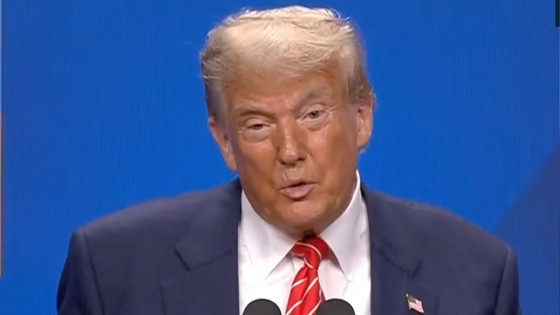 Trump'ın "vergi indirimi" tasarısı kabul edildi