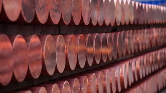 Bakır, 10 bin doların altına düştü