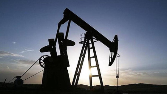 Petrol fiyatları, Rus petrol şirketlerine yaptırımlar sonrası hızlı yükseldi