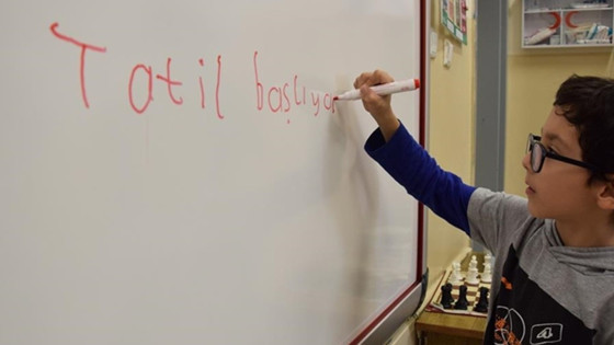 10 Kasım Pazartesi (2025) resmi tatil mi? 10 Kasım okullar tatil mi?