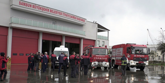 Samsun Büyükşehir’den deprem bölgesine yardım - Resim : 1