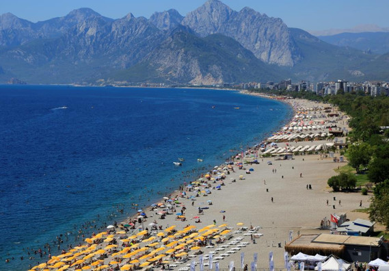 Antalyaya 8 ayda 11,7 milyon yabancı turist geldi - Resim : 1