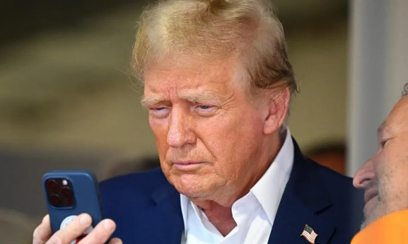Trump'ın ilk 100 gününde öne çıkan 6 dönüm noktası! - Resim : 1