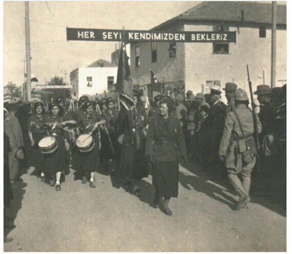 Cumhuriyetimizin 100. yılı kutlu olsun! - Resim : 1