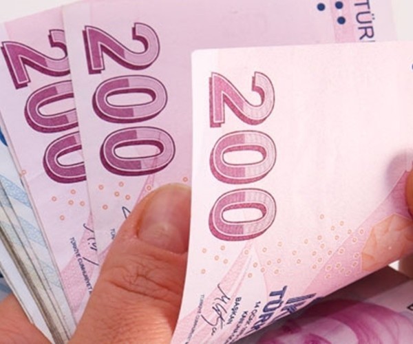 ASGARİ ÜCRET ZAMMI BEKLENİRKEN ŞİRKETLER NE PLANLIYOR?