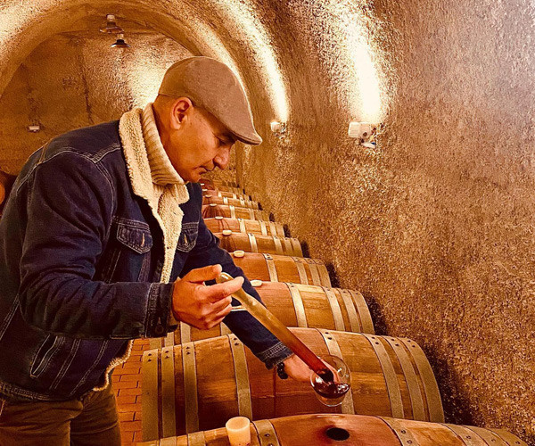 Memleketinde butik bağ kurdu arkadaşını da yatırıma ikna etti - Resim : 1