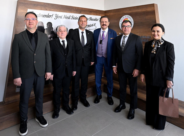 Tarsus TOBB Mesleki ve Teknik Anadolu Lisesi açıldı - Resim : 1