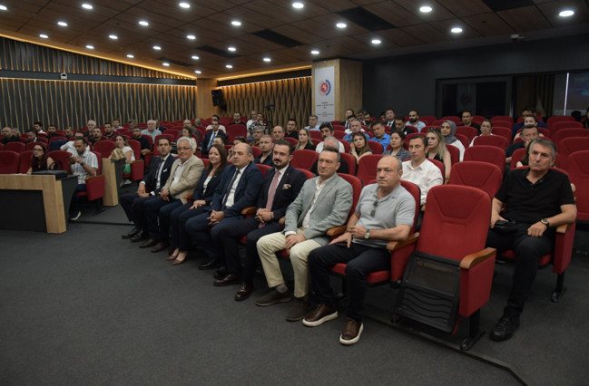 &Ouml;ztekin,&rdquo; İş d&uuml;nyası dijital ihracatla buluşmalı&rdquo; - Resim : 1