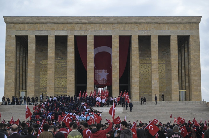 104. yılında 19 Mayıs coşkusu - Resim : 1