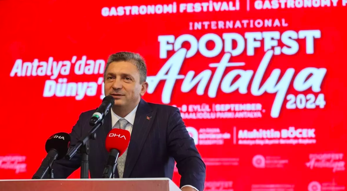 Geleceğimizi aydınlatmak için eğitim seferberliği gerekiyor - Resim : 3