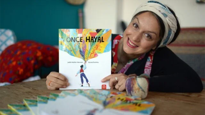 Redhouse Kidz, okurlarını Tüyap’ta ödüllü yazarlarla buluşturacak - Resim : 2