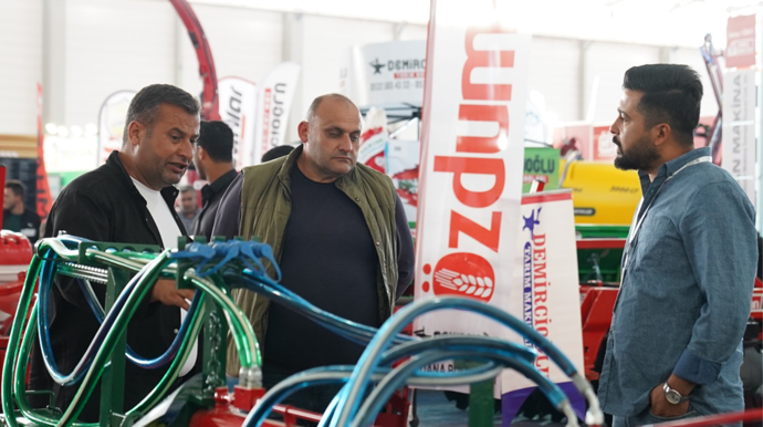Verimlilik ve Yeniliğin Buluşma Noktası! 17. Adana Tarım Sera & Bahçe Fuarı kapılarını açtı - Resim : 2