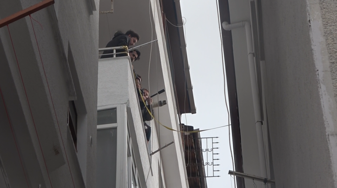 Güllü'nün ölümüyle ilgili bilirkişi heyeti evde inceleme yaptı - Resim : 2