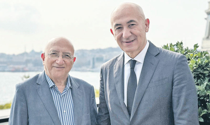 Ceyhan’a 2 milyar dolar yatıracak, Türkiye’ye yatırımı 3 yılda 14 milyar doları bulacak - Resim : 1