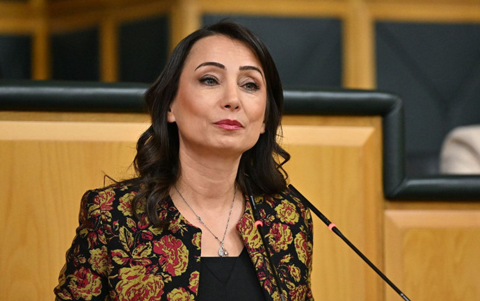 Muhalefetten diploma iptaline tepki: Kaosa sürüklenmemize yönelik açık bir davetiyedir - Resim : 4