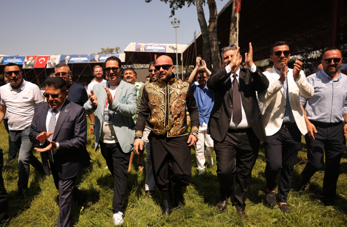 Kırkpınar Ağası Ufuk Özünlü rekor bedelle yeniden ağa oldu - Resim : 1