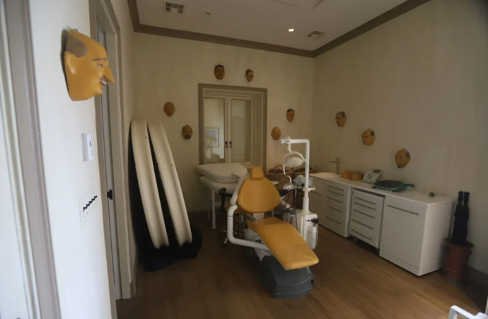 Epstein'ın kabus adasından ilk fotoğraflar ve görüntüler yayınlandı (Video) - Resim : 2